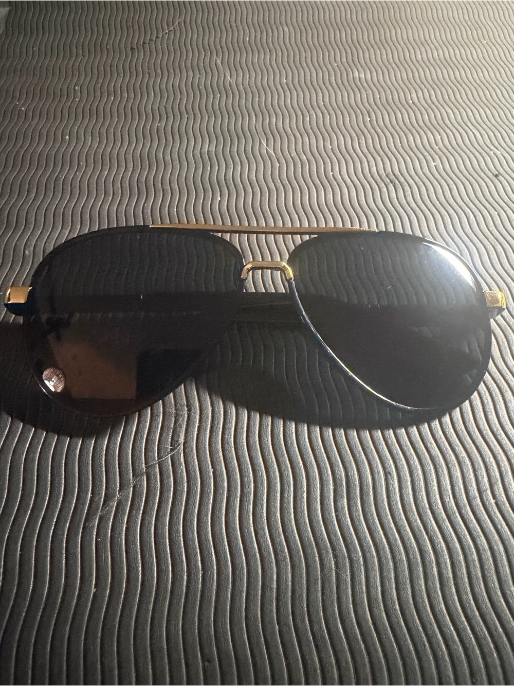 Aviator-Style Sunglasses in Black and Gold
